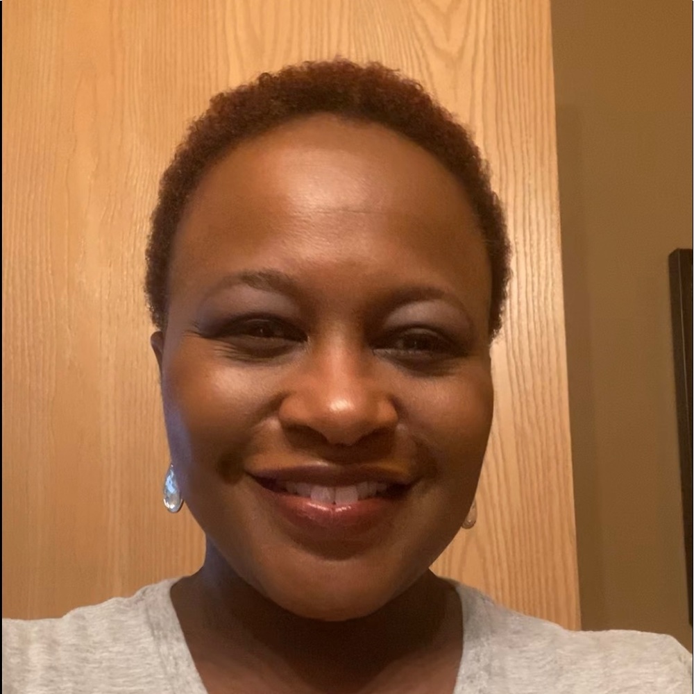 Meet your Posher, Ayanna